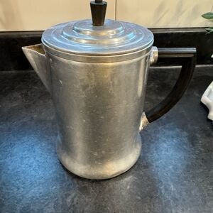 Vintage coffee pot. Great for decorating!
